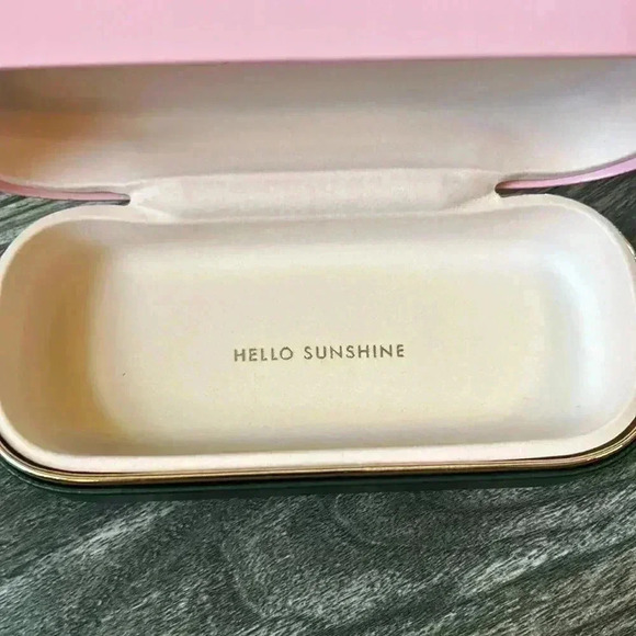 Kate Spade Glasses Holder - Picture 5 of 7